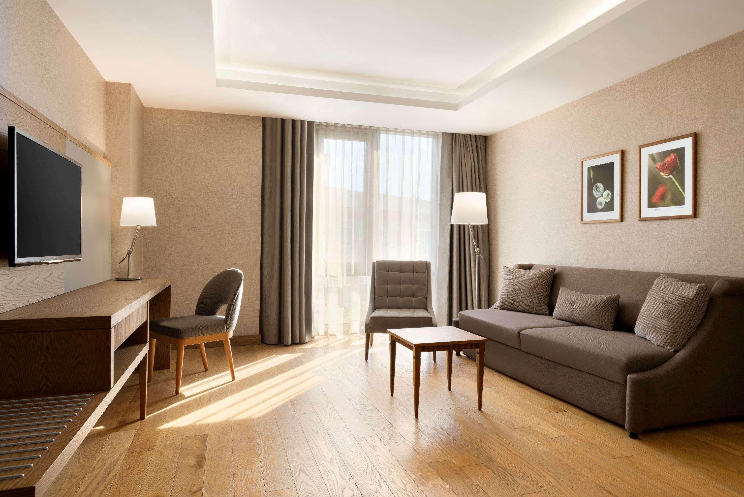 Ramada Hotel & Suites Adana Ngoại thất bức ảnh