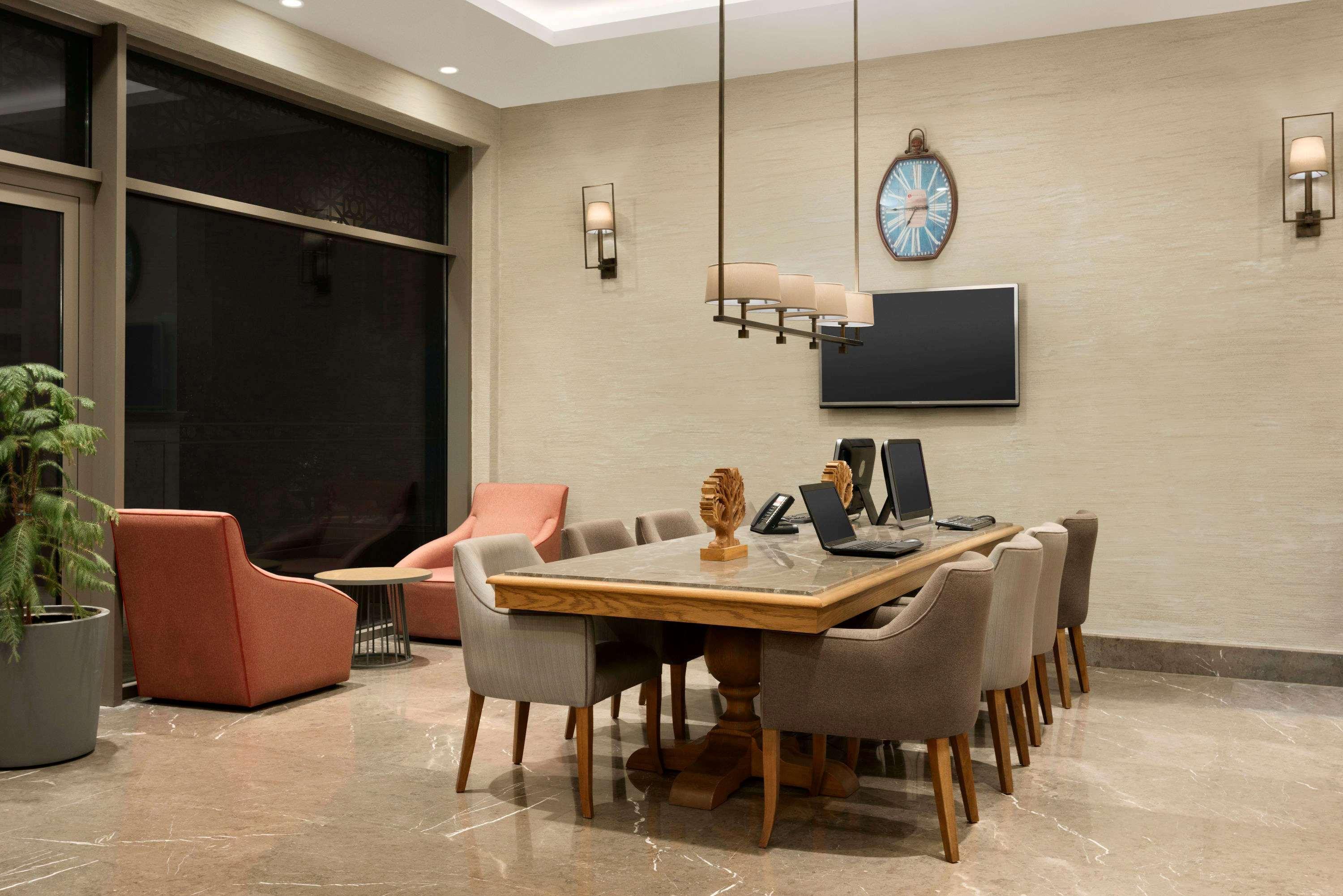 Ramada Hotel & Suites Adana Ngoại thất bức ảnh