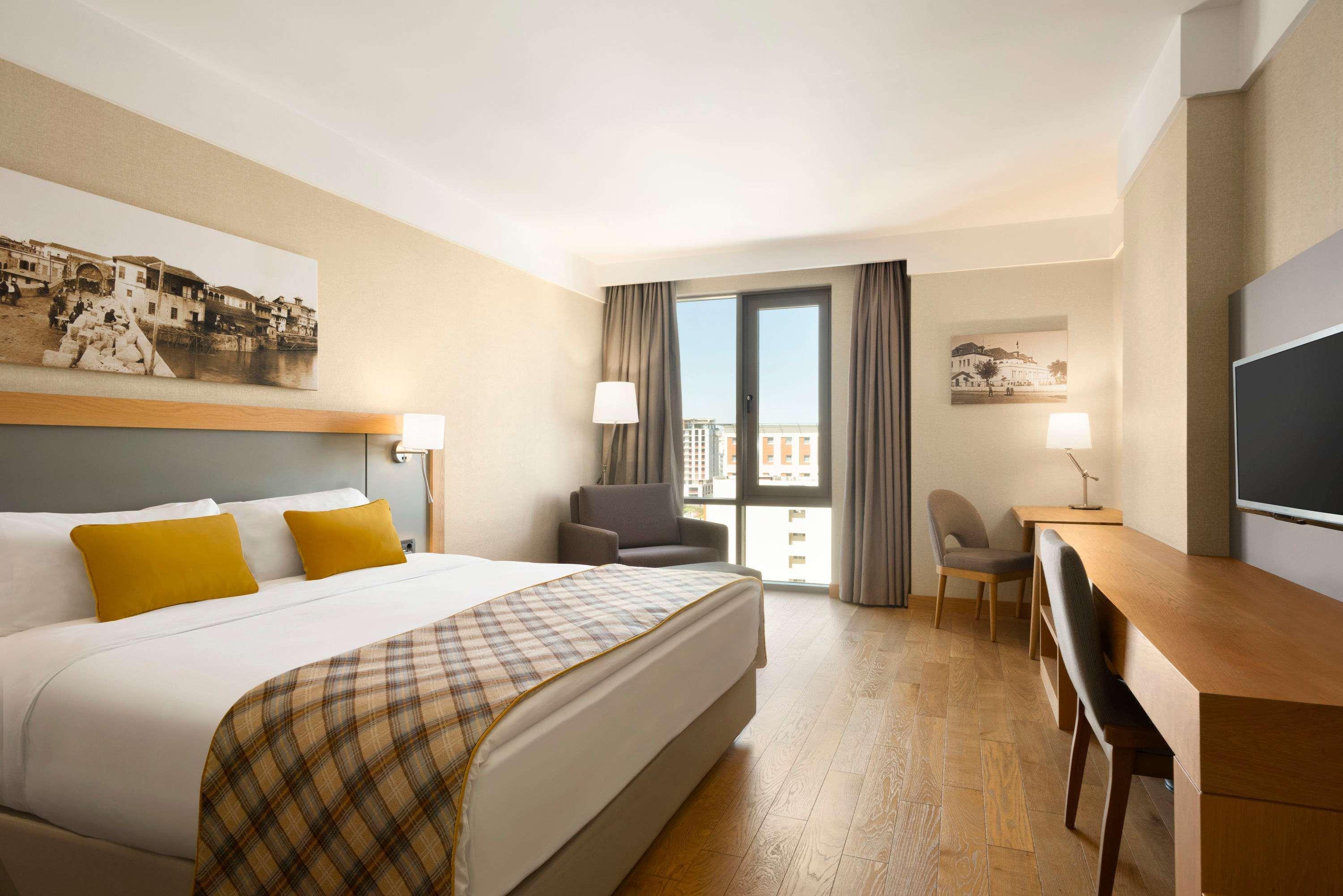 Ramada Hotel & Suites Adana Ngoại thất bức ảnh