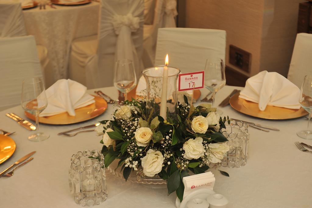 Ramada Hotel & Suites Adana Ngoại thất bức ảnh