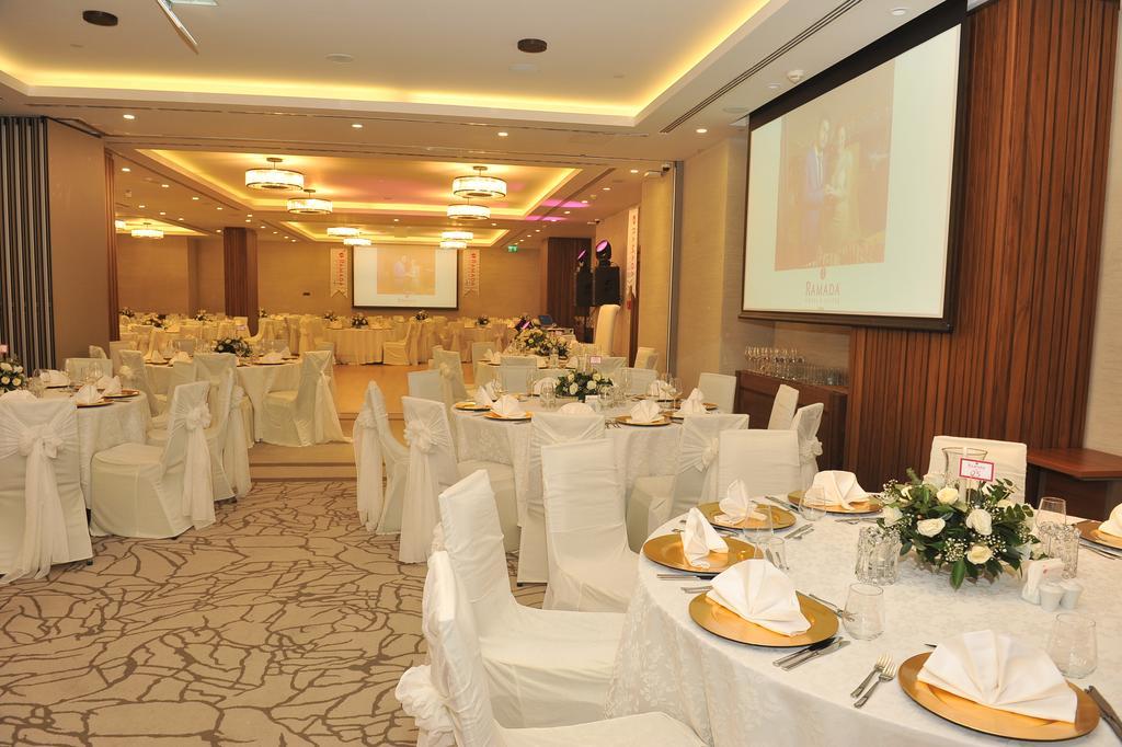 Ramada Hotel & Suites Adana Ngoại thất bức ảnh